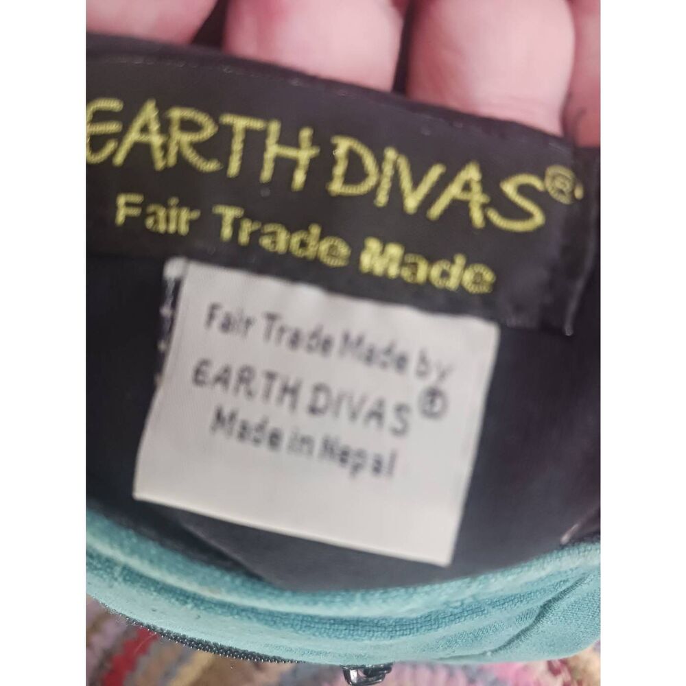 Earth Divas Patchwork Adjustable Crossbody - image 3